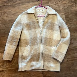 Aritzia cream wool coat size 1